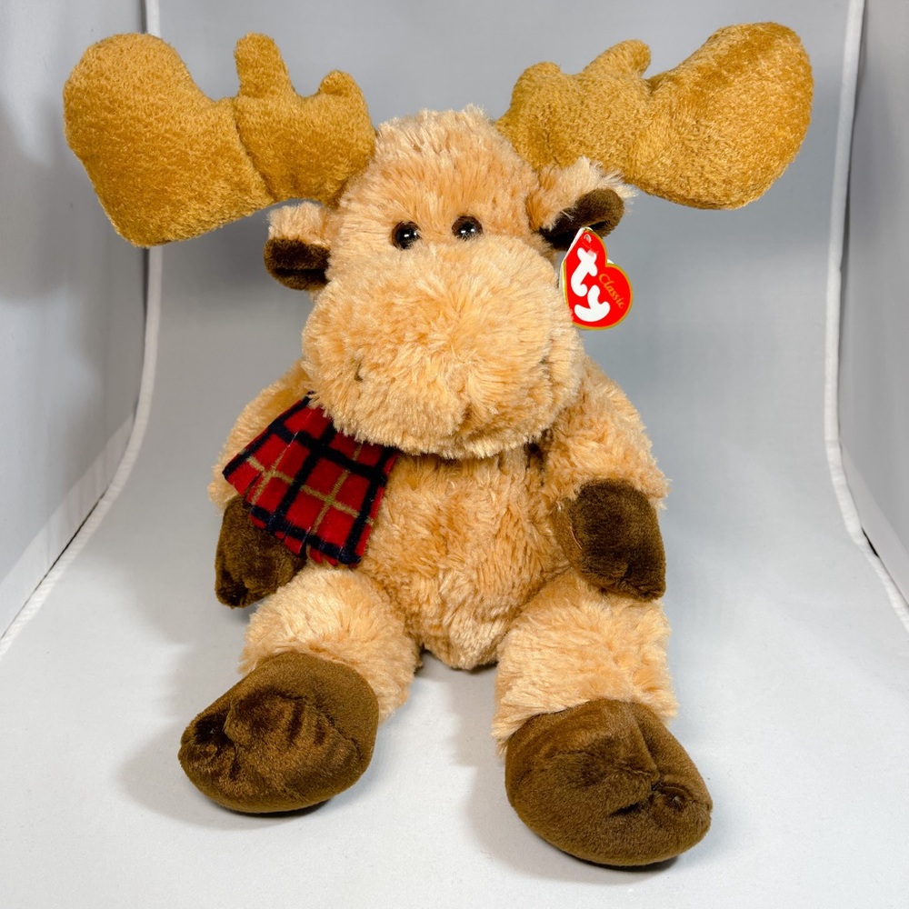 2007 TY Classic LODGES Moose with scarf 13” Plush NWT